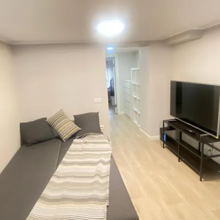 Dzīvoklis Cozy 2 In Quiet Center